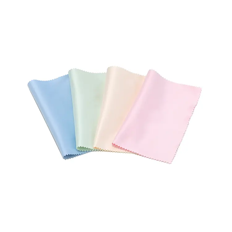 Microfiber cleaning cloth by Zhihe for wiping lenses