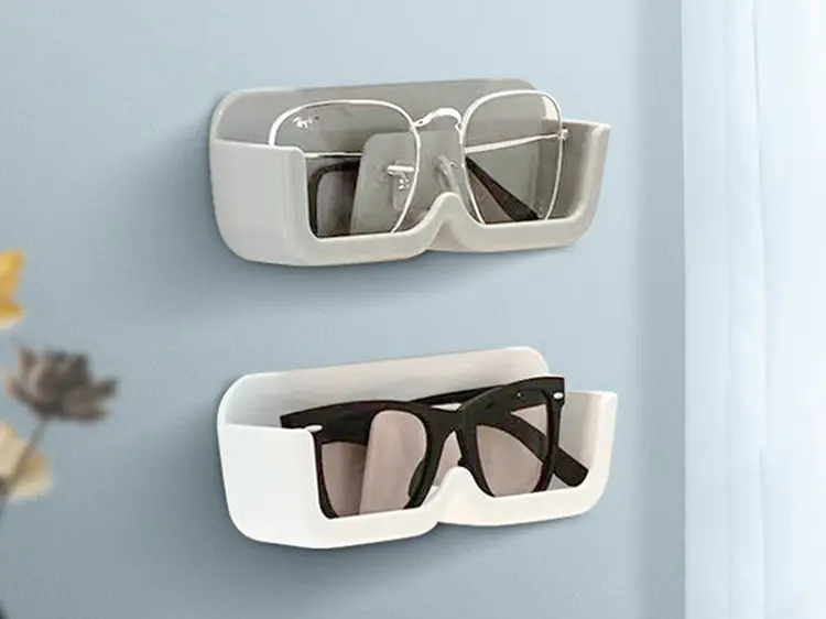 Overall, Zhihe's wall-mounted glasses storage rack finds its use in various s ( (3)6ox
